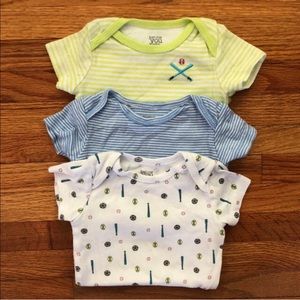 Carter’s | 3-PC Onesie Bits Sports Bundle | 0-3M